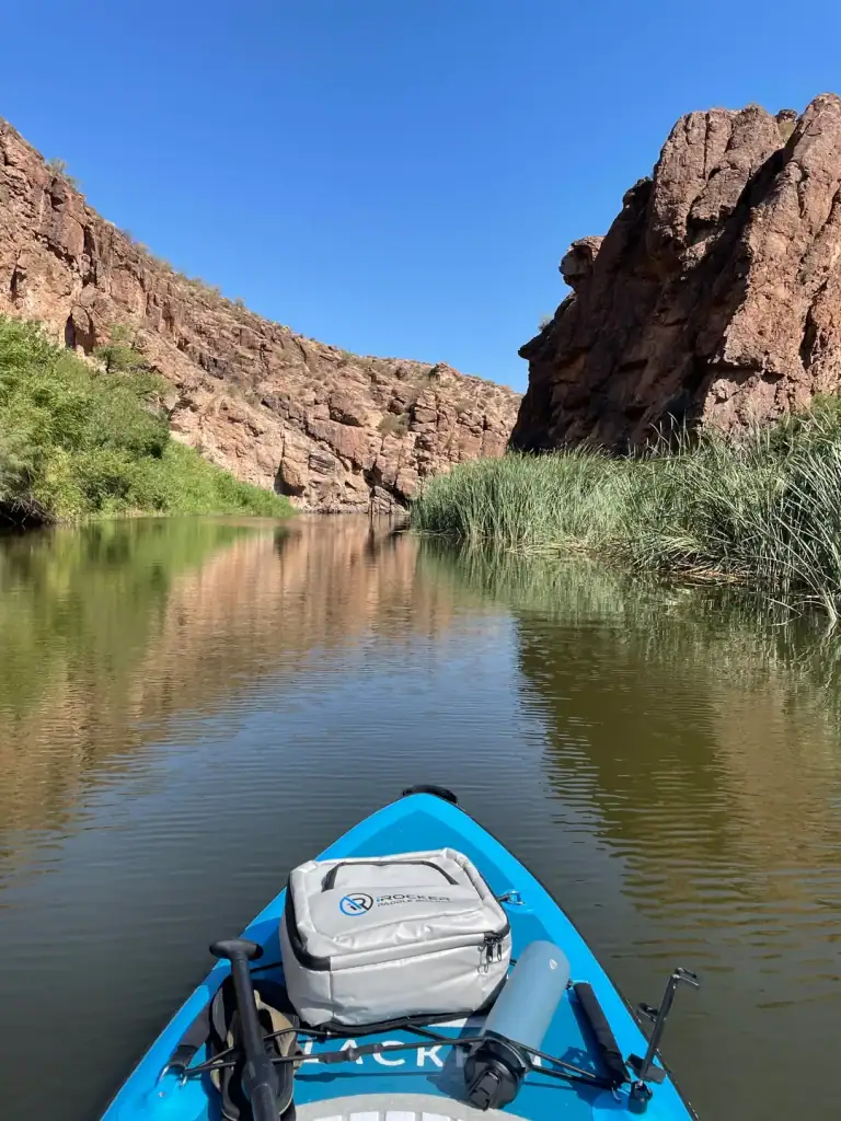 POV: cruising across the calm waters of Canyon Lake. Credit: u/Buffalkill via r/Sup