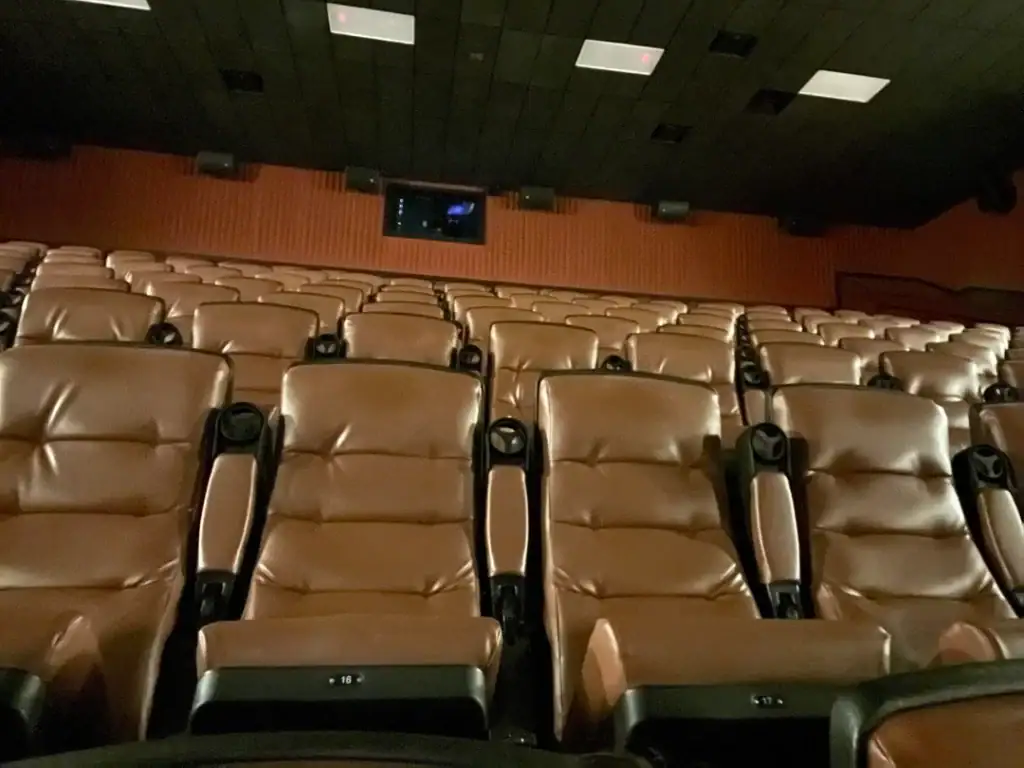 Inside a Cinemark auditorium — one of the world’s largest movie theater chains known for its stadium seating, massive screens, and immersive sound. Credit: u/BTDMKZ via r/mildlysatisfying