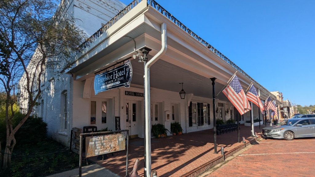 The Excelsior House—Jefferson’s iconic historic hotel, standing since the 1850s. Credit: Steve Jones via Facebook