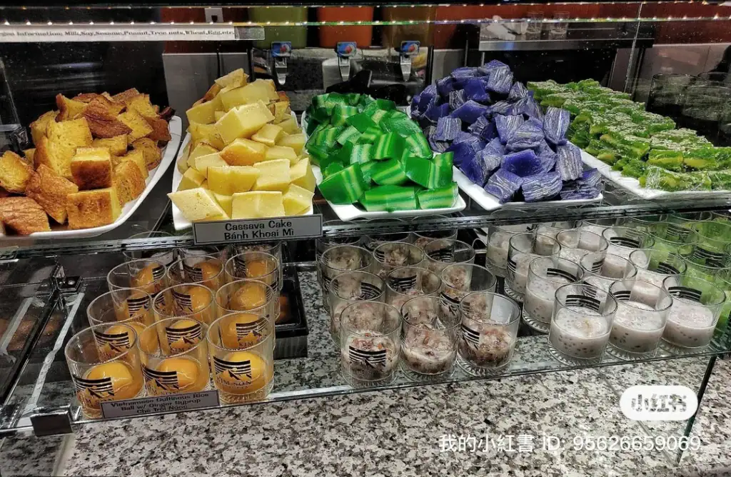 Colorful desserts await at Kim Son, the perfect ending to a Vietnamese feast. Credit: u/manhwasauceprovider via r/vietnamesfoodie