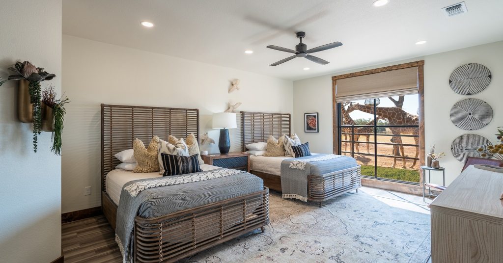 Stay at Longneck Manor and wake up to giraffes just steps from your room. Credit: @longneckmanor via Instagram