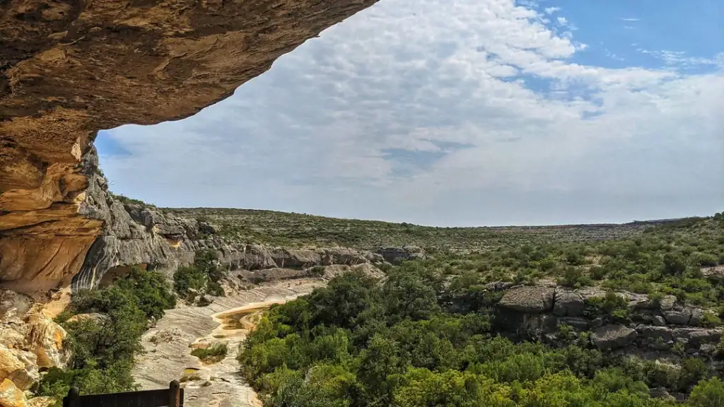 The rugged beauty of Seminole Canyon State Park showcases Texas’ ancient and arid landscape. Credit: u/AdventuresWithBG via r/TXoutdoors