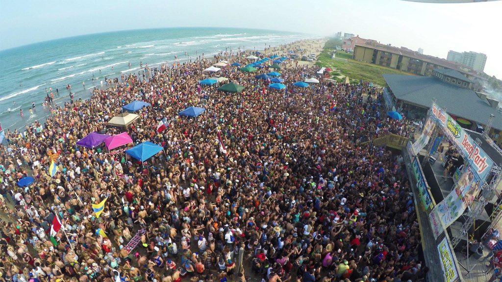 When Spring Break hits, South Padre Island turns into one giant beach party. Credit: u/jtr489 via r/RoversMorningGlory