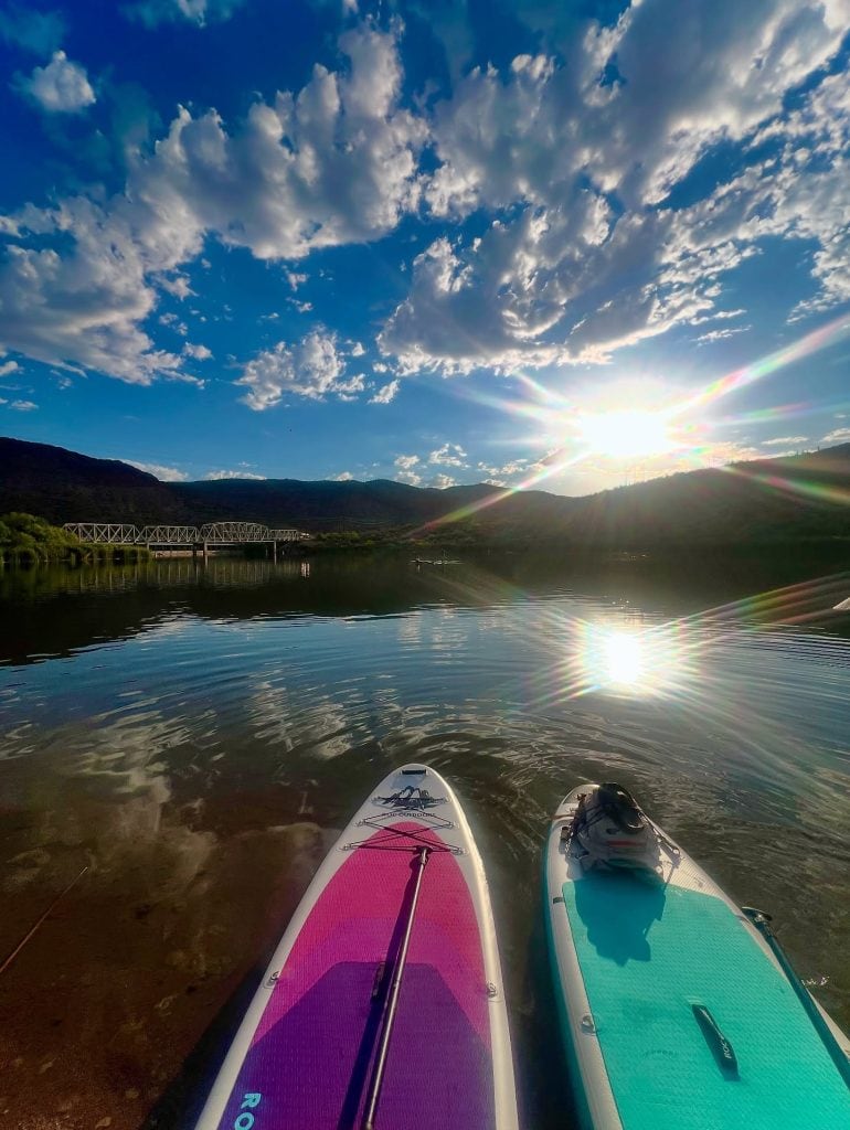 Boating on Canyon Lake with calm waters and sweeping Hill Country views. Credit: @karsha_chan via Instagram
