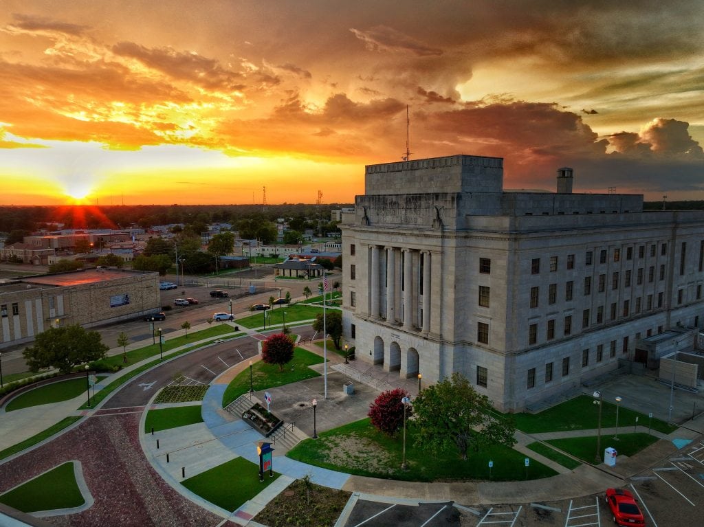 Sunset over Texarkana — a laid-back, affordable city straddling Texas and Arkansas. Credit: @experiencetexarkana