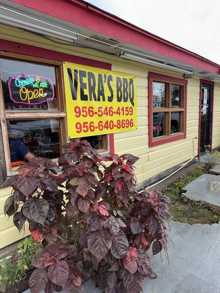 The façade of Vera’s is as simple as it gets—a banner with their name and contact number marks the spot. Credit: Ru L.