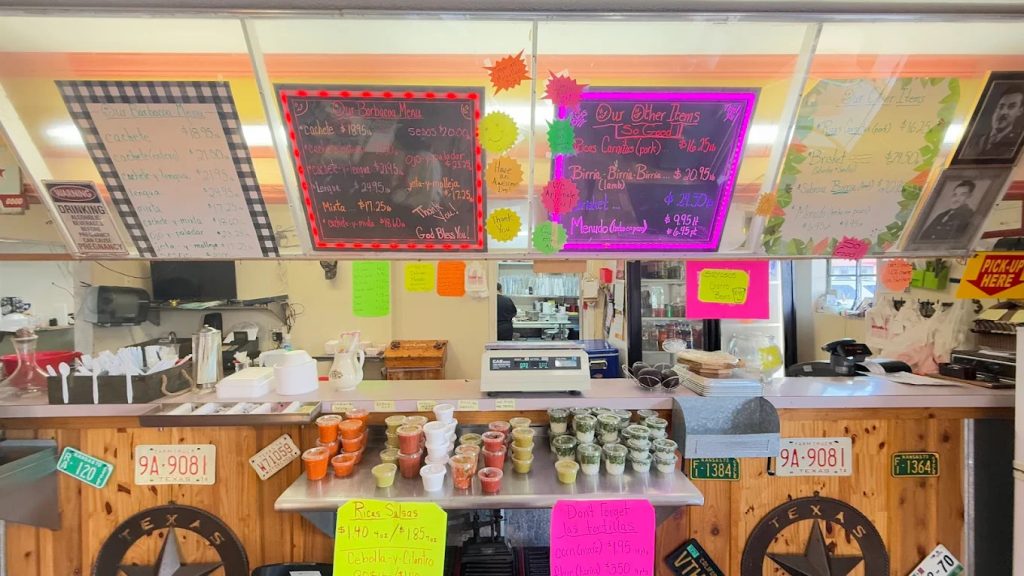 The bar counter at Vera’s is where guests pick up their meats and all the flavorful accoutrements. Credit: Ernesto Elizondo Jr