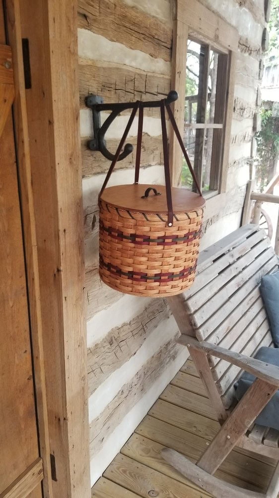 Each morning, an Amish breakfast basket filled with delicious goodies hangs on your door to start the day right. Credit: Tortious T.