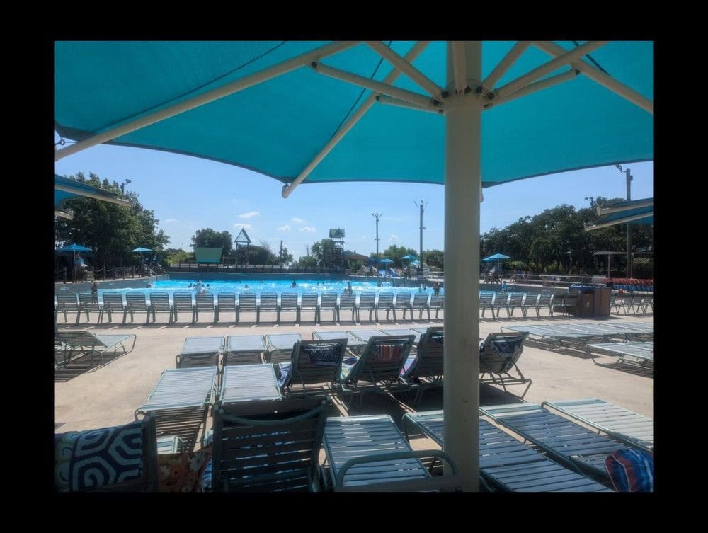 Big Surf Shores, the wave pool, offers family fun with lounge chairs for relaxation. Credit: Ino R.
