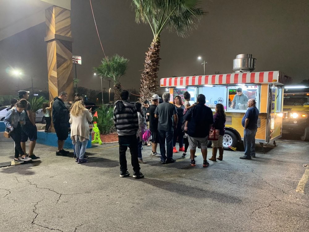 Lines form at the trucks as guests wait for churros made fresh to order for the best experience. Credit: ChurroStar