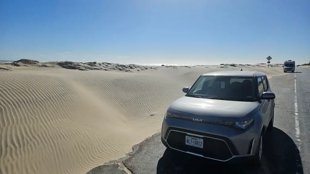 Lakeside Drive, the only trail open to vehicles, lets visitors explore the refuge’s beauty from the comfort of their car. Credit: Jean-Pierre Chaput