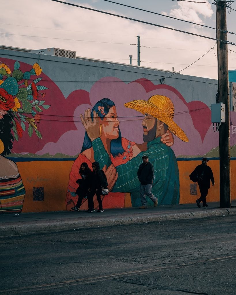The murals of Segundo Barrio in El Paso blur borders—you could swear you’re walking through Mexico. Credit: @christianchurches via Instagram