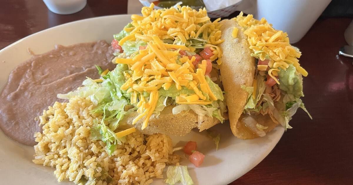 This Old-School Texas Mexican Restaurant Trademarked the Puffy Taco and Still Serves 500 a Day