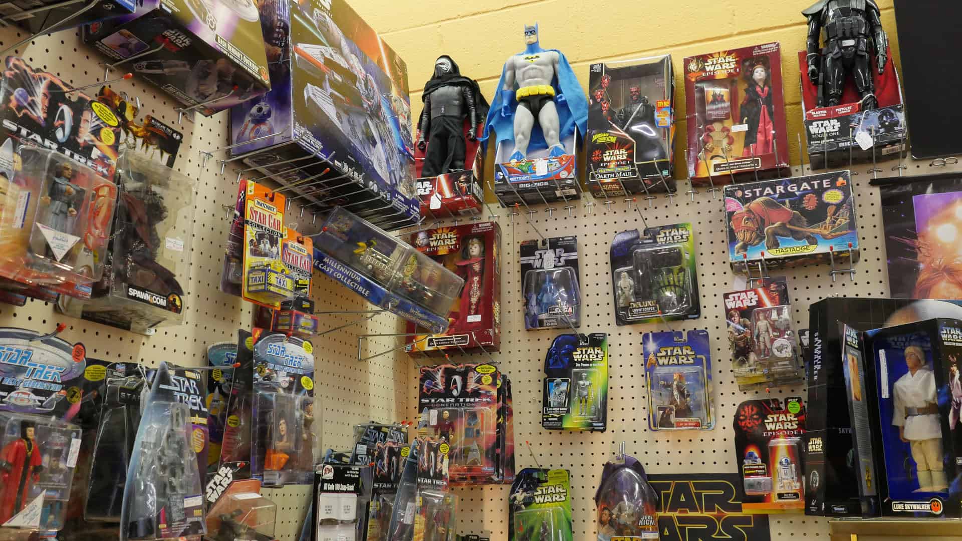 Display of vintage Star Wars and action figure toys at Benbrook Antique Mall in Benbrook, Texas