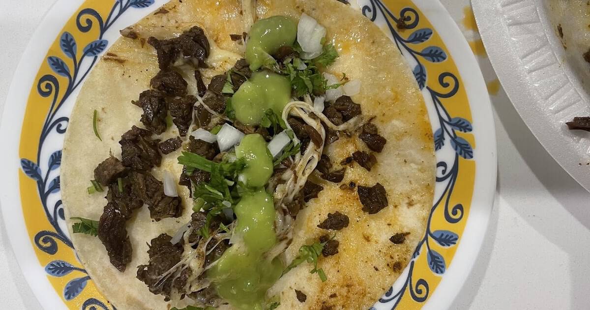 This Beloved Texas Taco Truck Serves Carne Asada Tacos That Are Simple, Bold, and Packed With Flavor