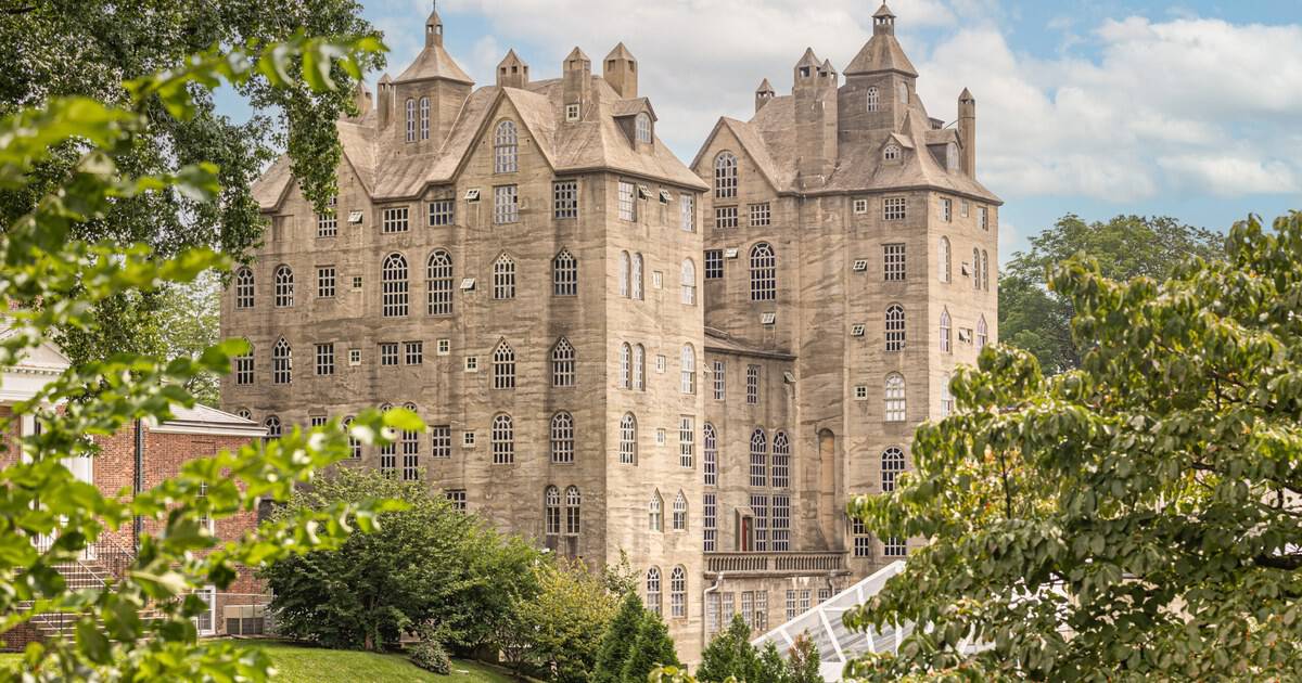 10 Real Castles in the USA You Can Actually Visit