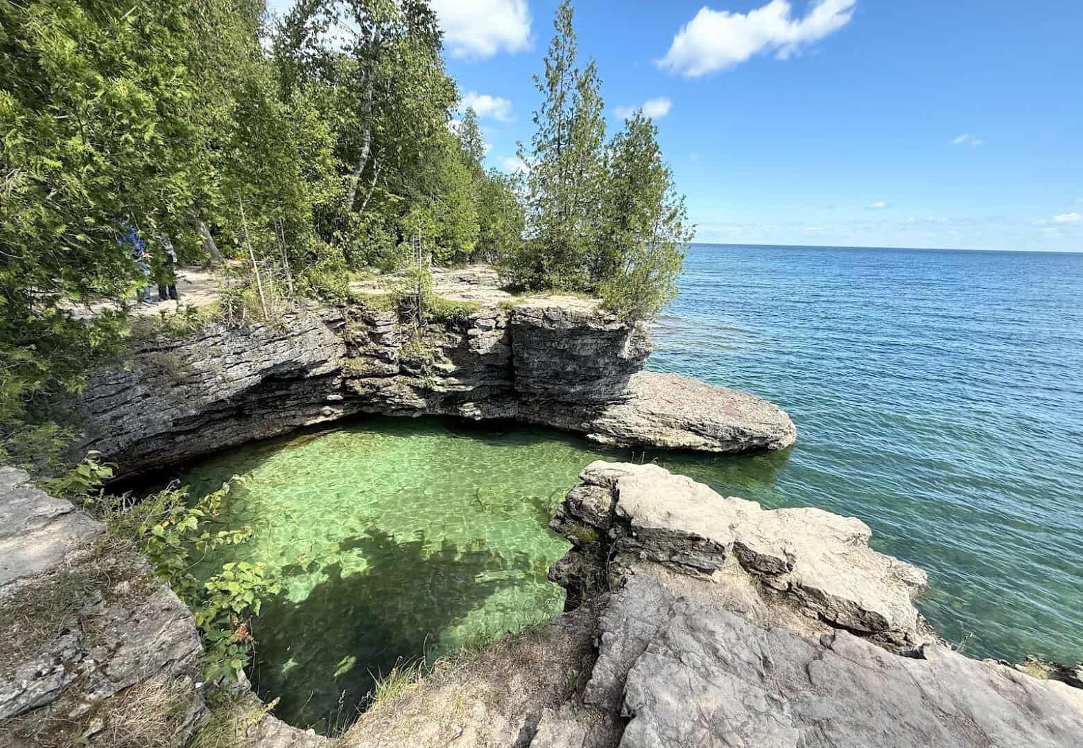 Cave Point County Park limestone ledge over turquoise Lake Michigan, Sturgeon Bay, Wisconsin
