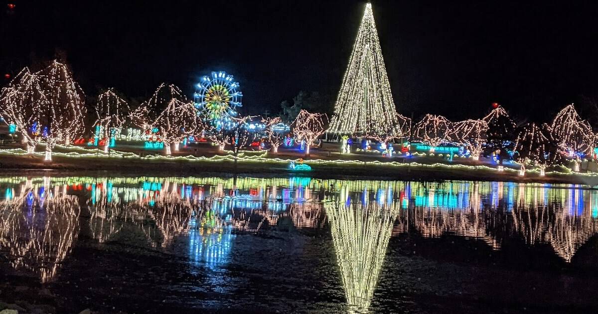12 Magical Christmas Light Displays Across the USA