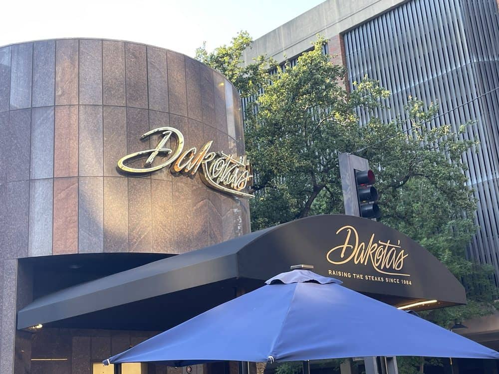 Exterior of Dakota's Steakhouse in downtown Dallas