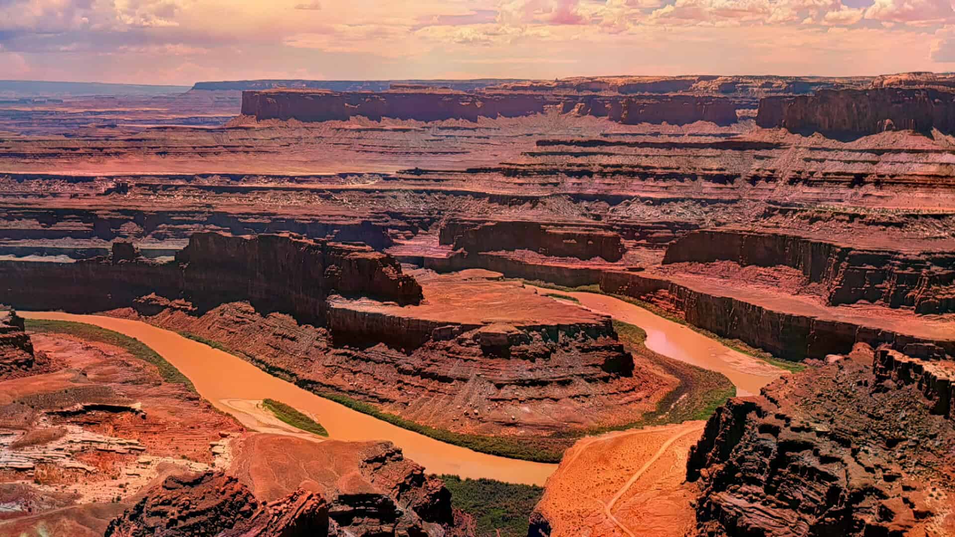 The Colorado River gooseneck seen from Dead Horse Point State Park, Utah