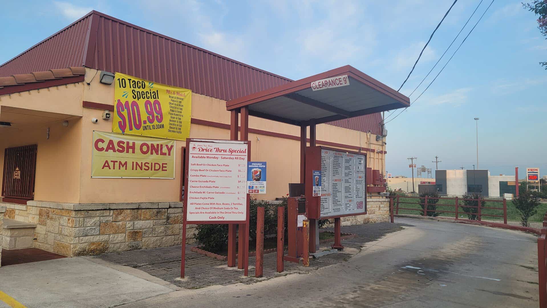 Cash only, ATM inside sign at Eddie's Taco House in San Antonio