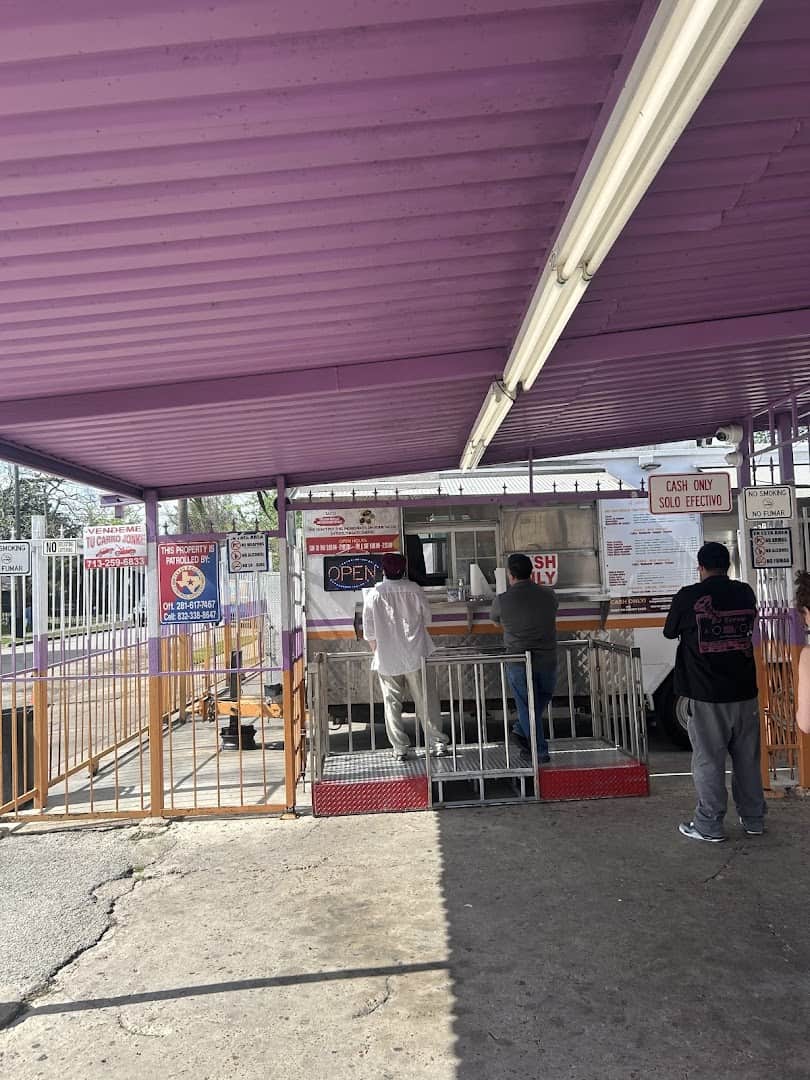The covered ordering area at El Taconazo taco truck in Houston