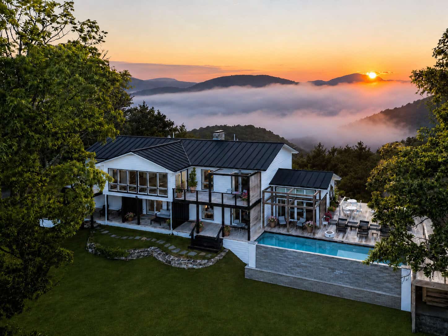 Mountaintop retreat above the misty Blue Ridge at Fire Mountain in Highlands, North Carolina