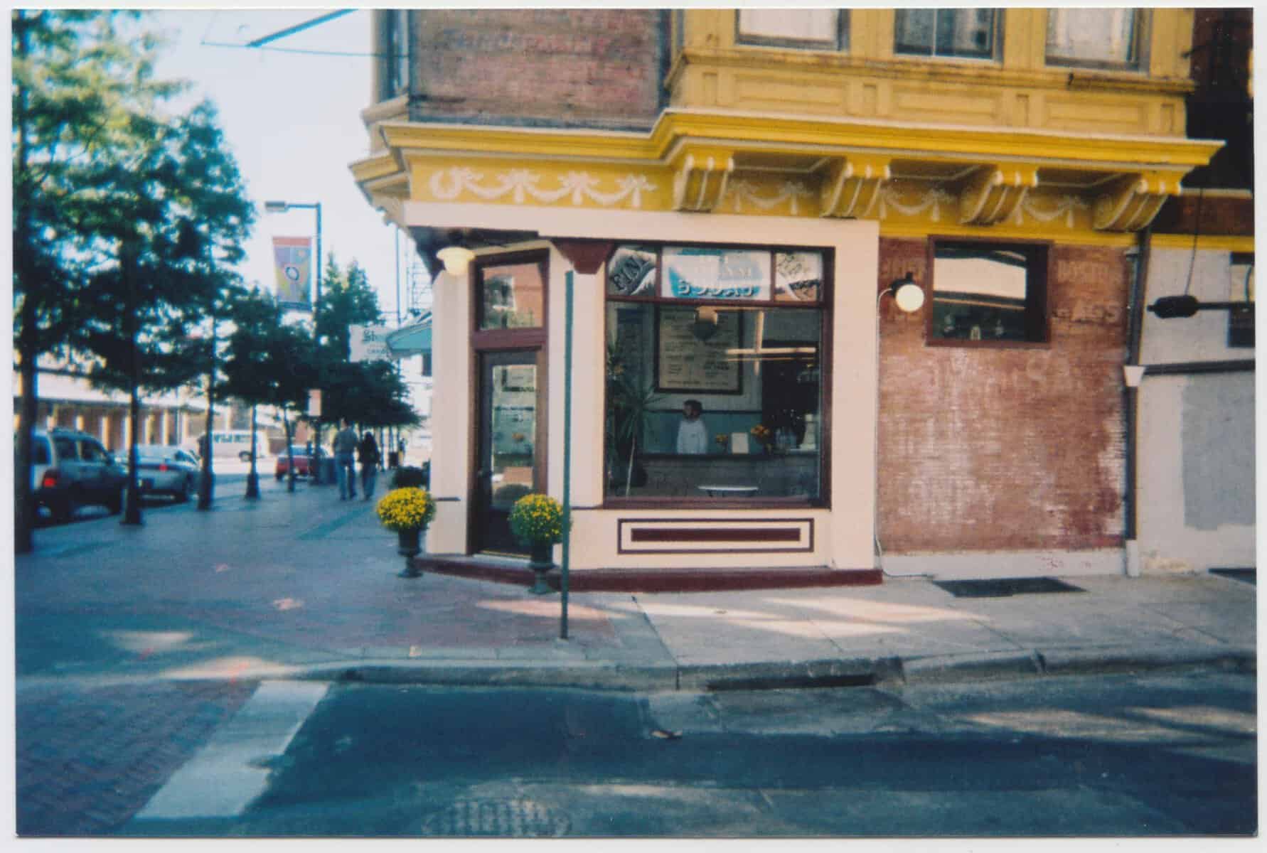 The Franklin Fountain storefront and sign in Old City Philadelphia