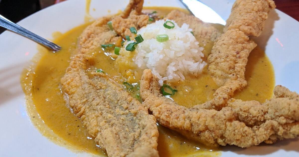 This Unassuming Texas Cafe Fries Golden Frog Legs Worth Crossing the State For