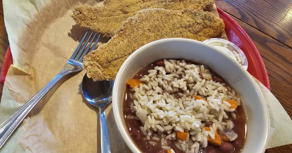 This Modest Little Texas Seafood Counter Is Hiding Some of the Best Fried Catfish in the State