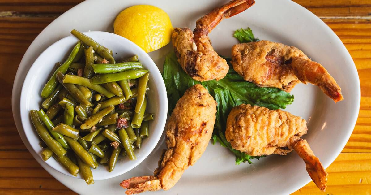 This Family-Run Texas Shrimp House Is Worth the Ferry Ride for Its Piled-High Gulf Platters
