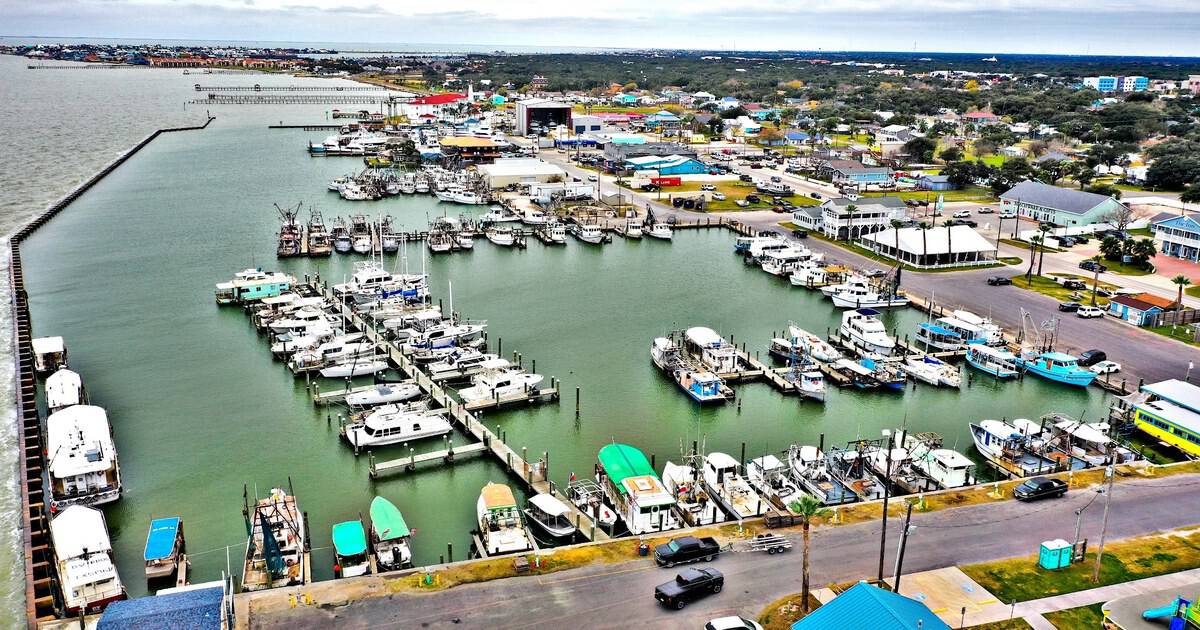 This Quiet Texas Coast Town Is a Working Fishing Village Where the Shrimp Comes Straight Off the Boat