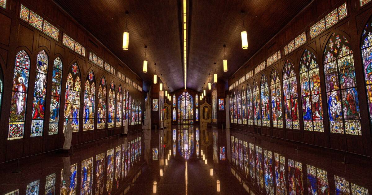 This Glowing Texas Museum Lets You Wander Through Hundreds of Antique Stained-Glass Windows