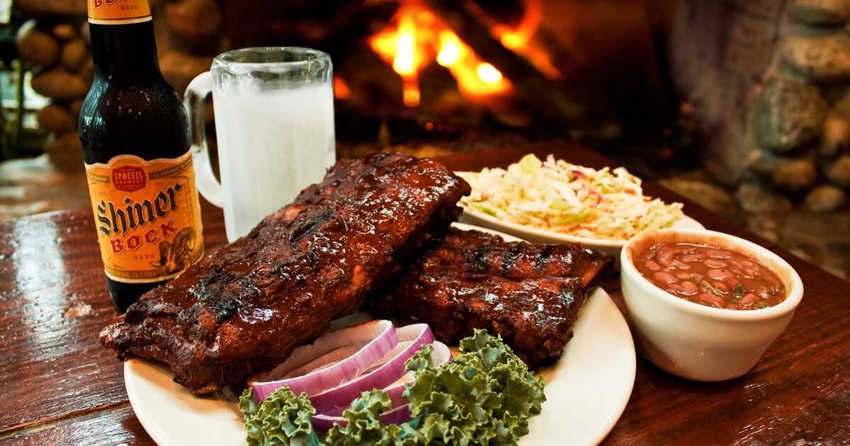 These Delectable Texas Small Towns Are Every Food Lover’s Dream Road Trip