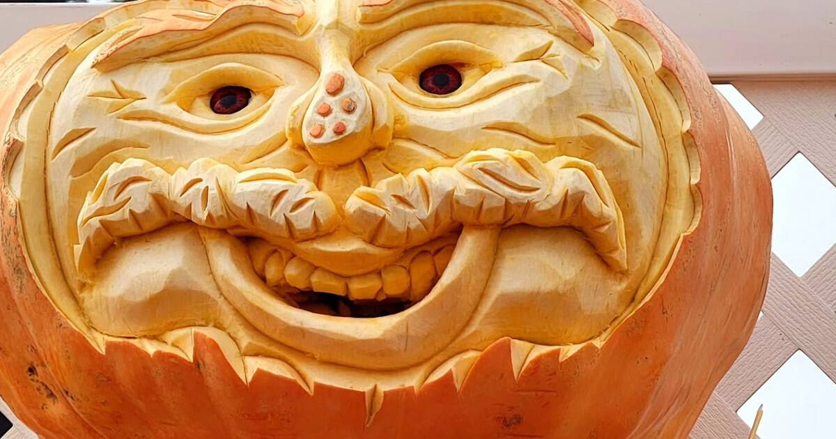 10 Towns That Go All Out for Halloween Across the USA