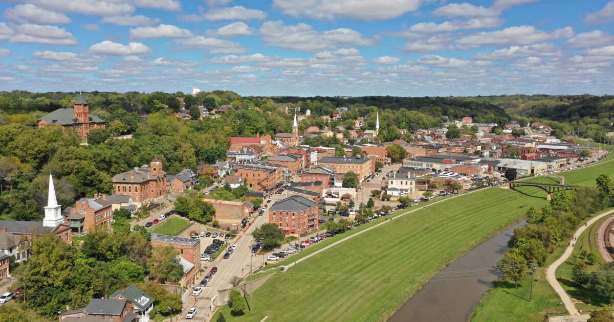 12 Historic Small Towns in America Frozen in Time