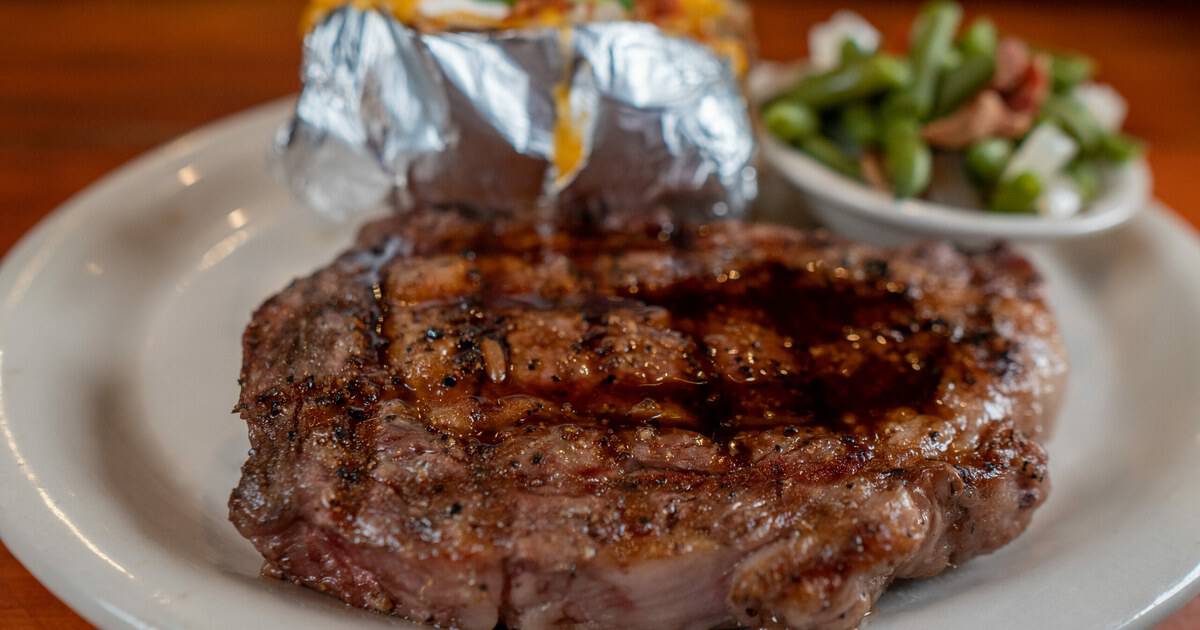 This Unassuming Texas Steakhouse Is Famous for Plates So Big Nobody Finishes Alone