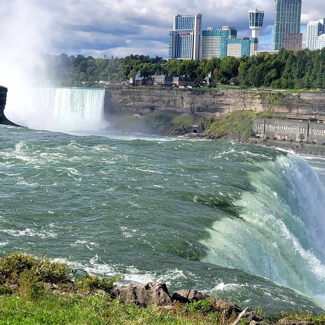Horseshoe Falls at Niagara Falls, New York