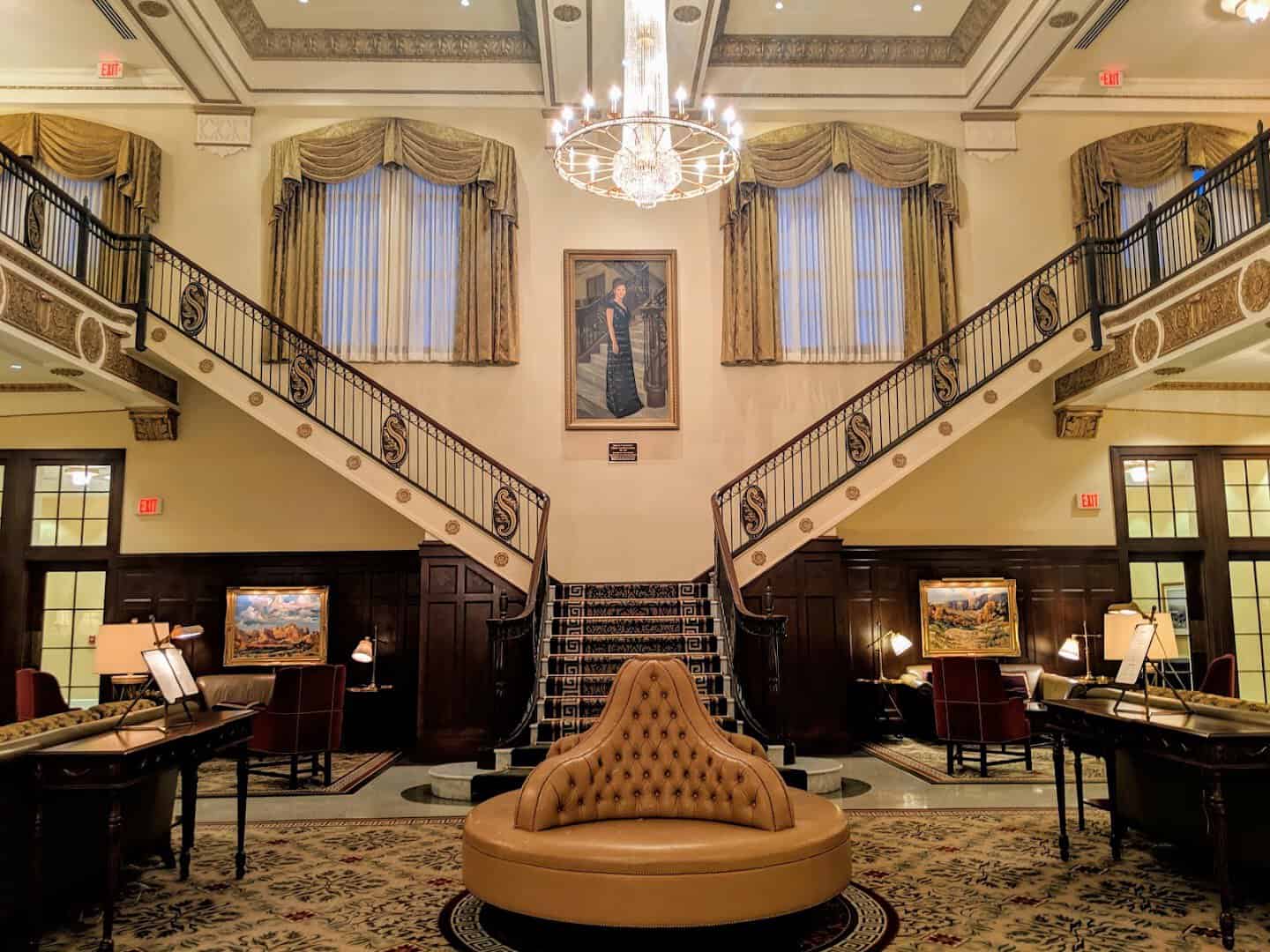 Marble staircase and lobby of Hotel Settles