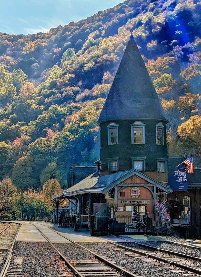 Autumn foliage above the town of Jim Thorpe, Pennsylvania
