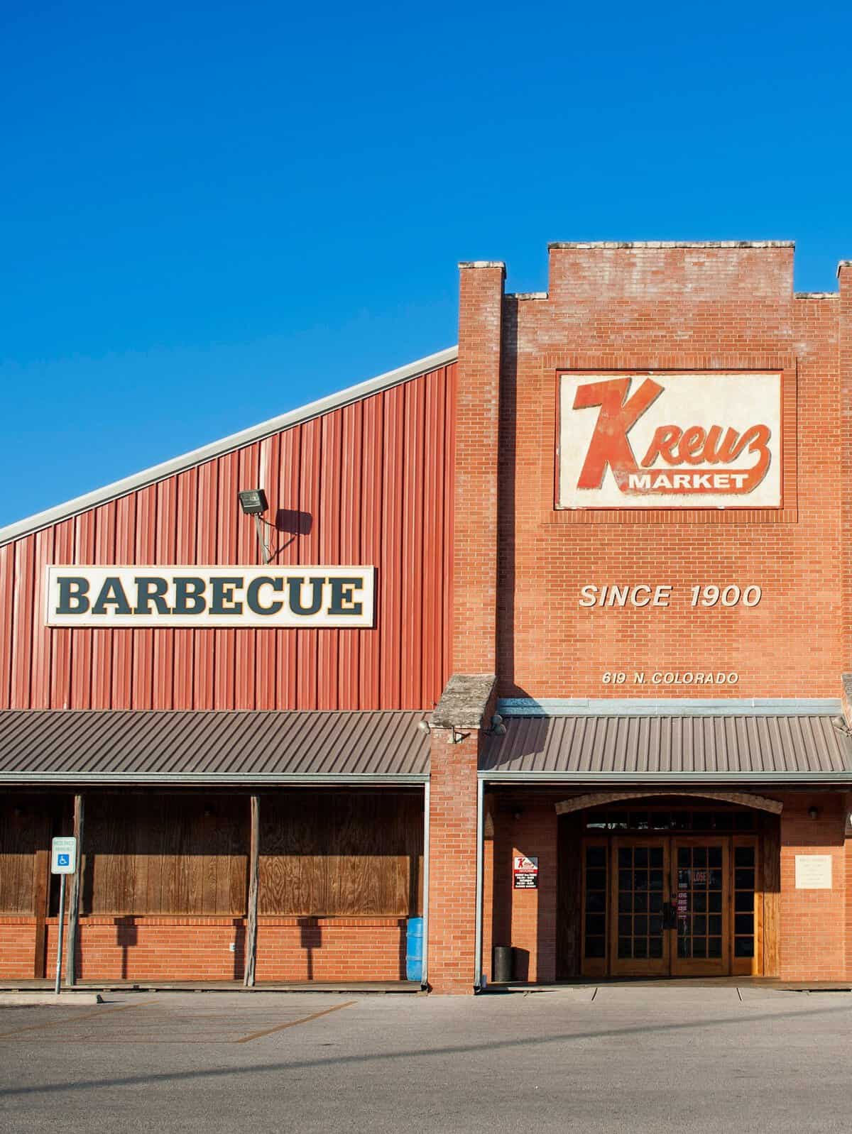 Kreuz Market barbecue building reading Barbecue Since 1900 in Lockhart, Texas