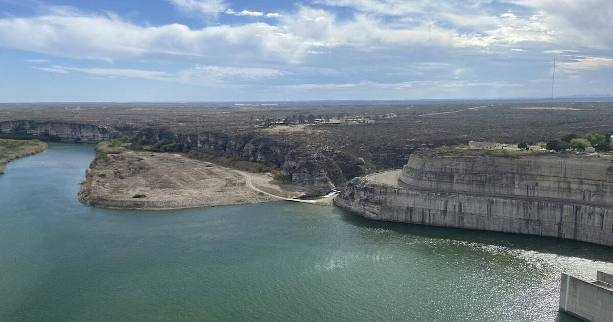 This Crystal-Clear Texas Lake Is the Deepest in the State, and Its Water Is Clear Enough for 100-Foot Dives
