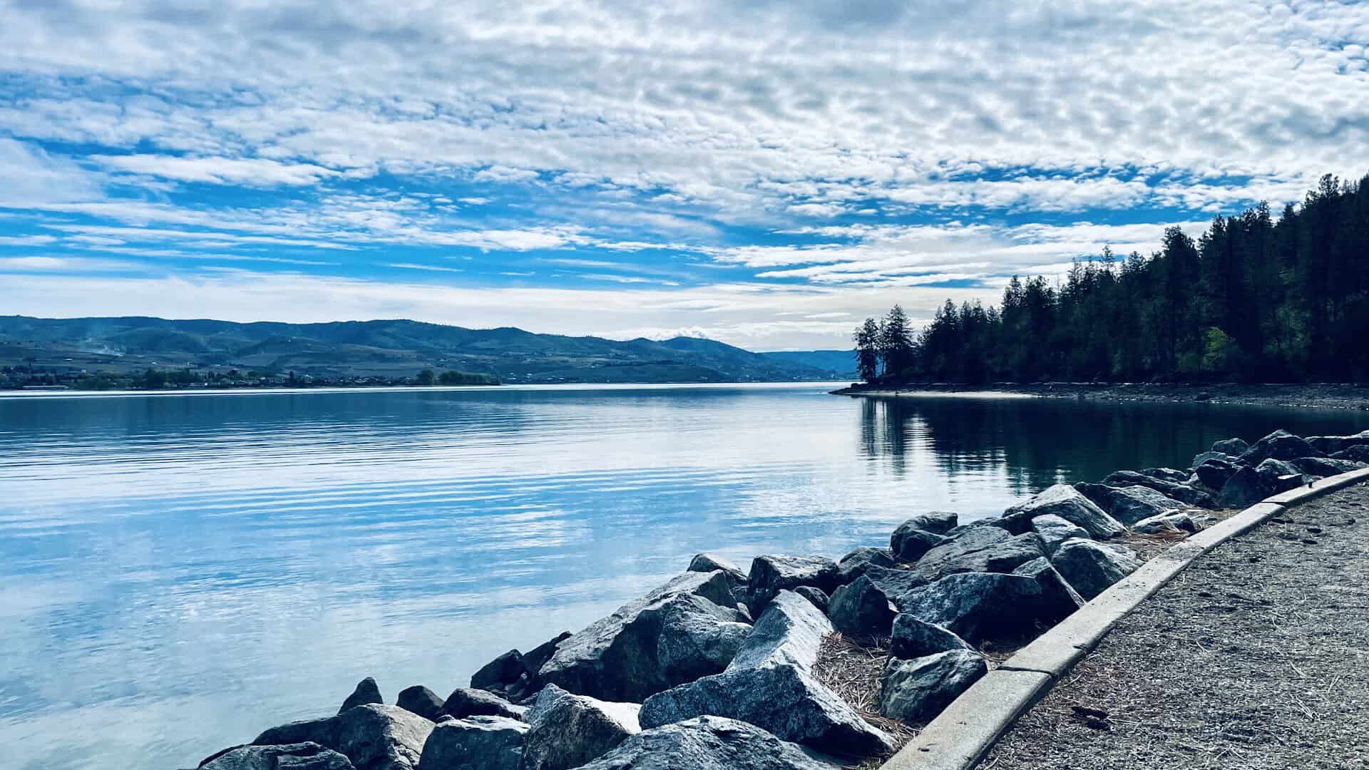 Long calm expanse of Lake Chelan below the Cascade mountains, Washington