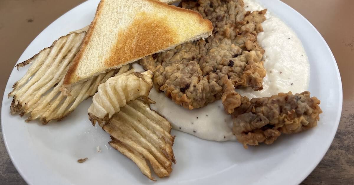 These 10 Legendary Texas Chicken-Fried Steaks Are Worth the Drive