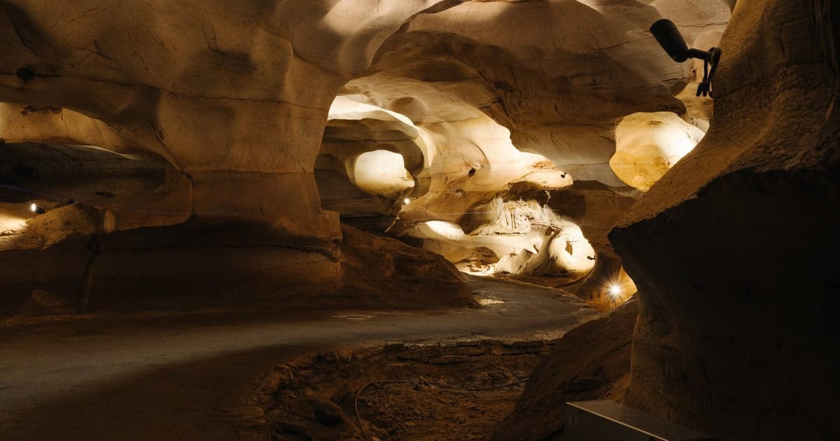 This Underground Texas River Cavern Was Once a Secret Speakeasy and an Outlaw’s Hideout