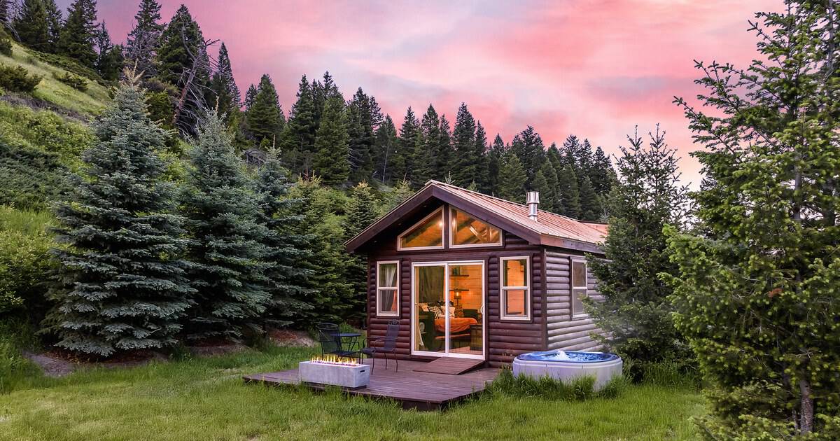 12 Secluded Cabins in America for a Digital Detox