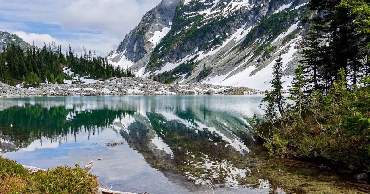 12 Underrated National Parks in the USA to Visit Before the Crowds