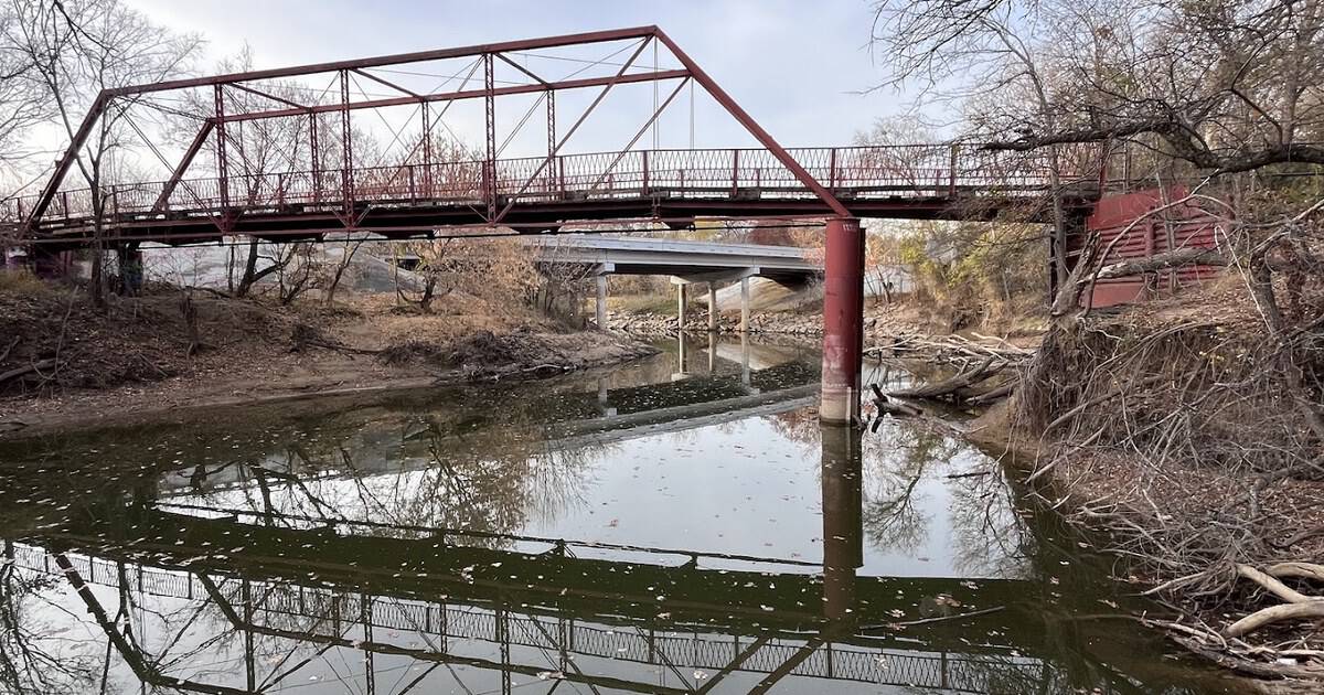 10 Most Haunted Roads and Bridges in the USA