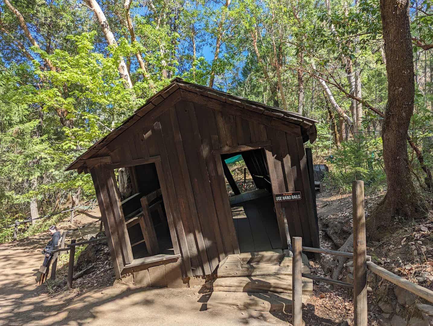 Tilted House of Mystery cabin at the Oregon Vortex in Gold Hill, Oregon