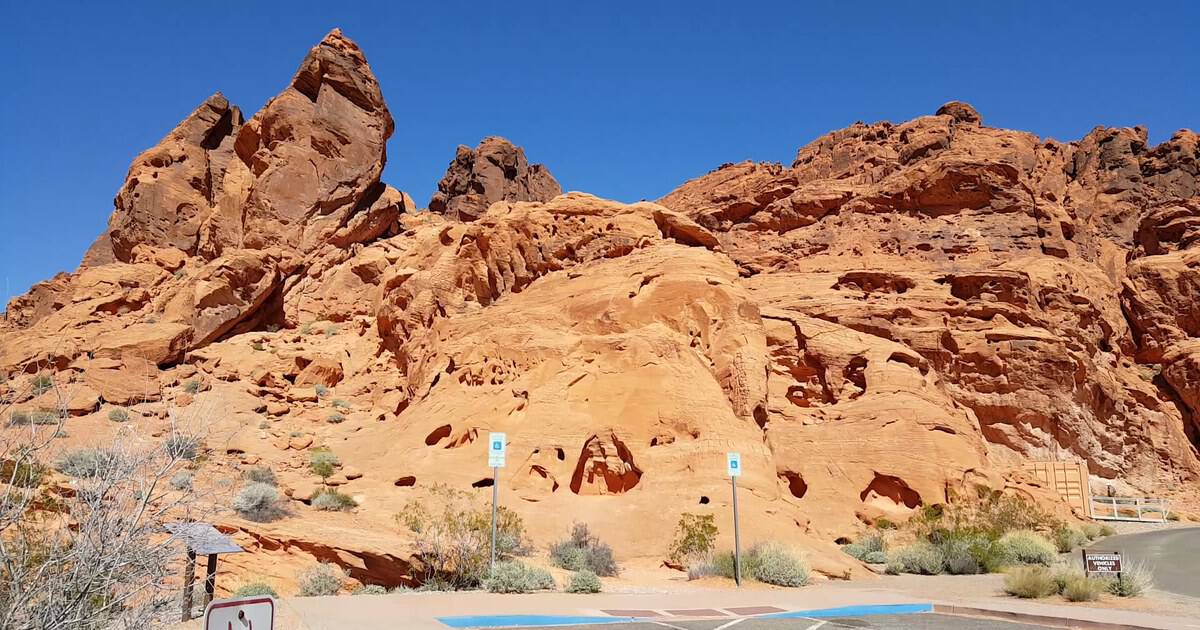 10 Otherworldly Landscapes That Feel Like Another Planet